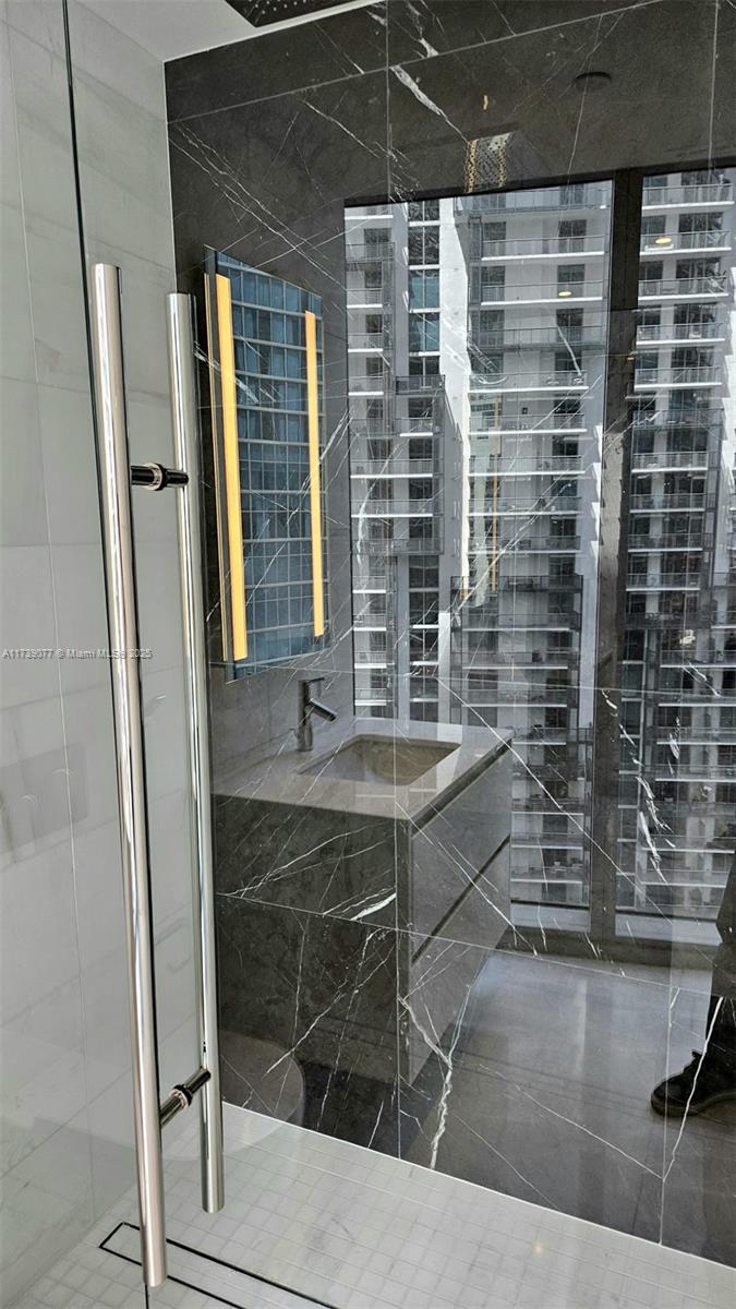 300 Biscayne blvd way # 2304