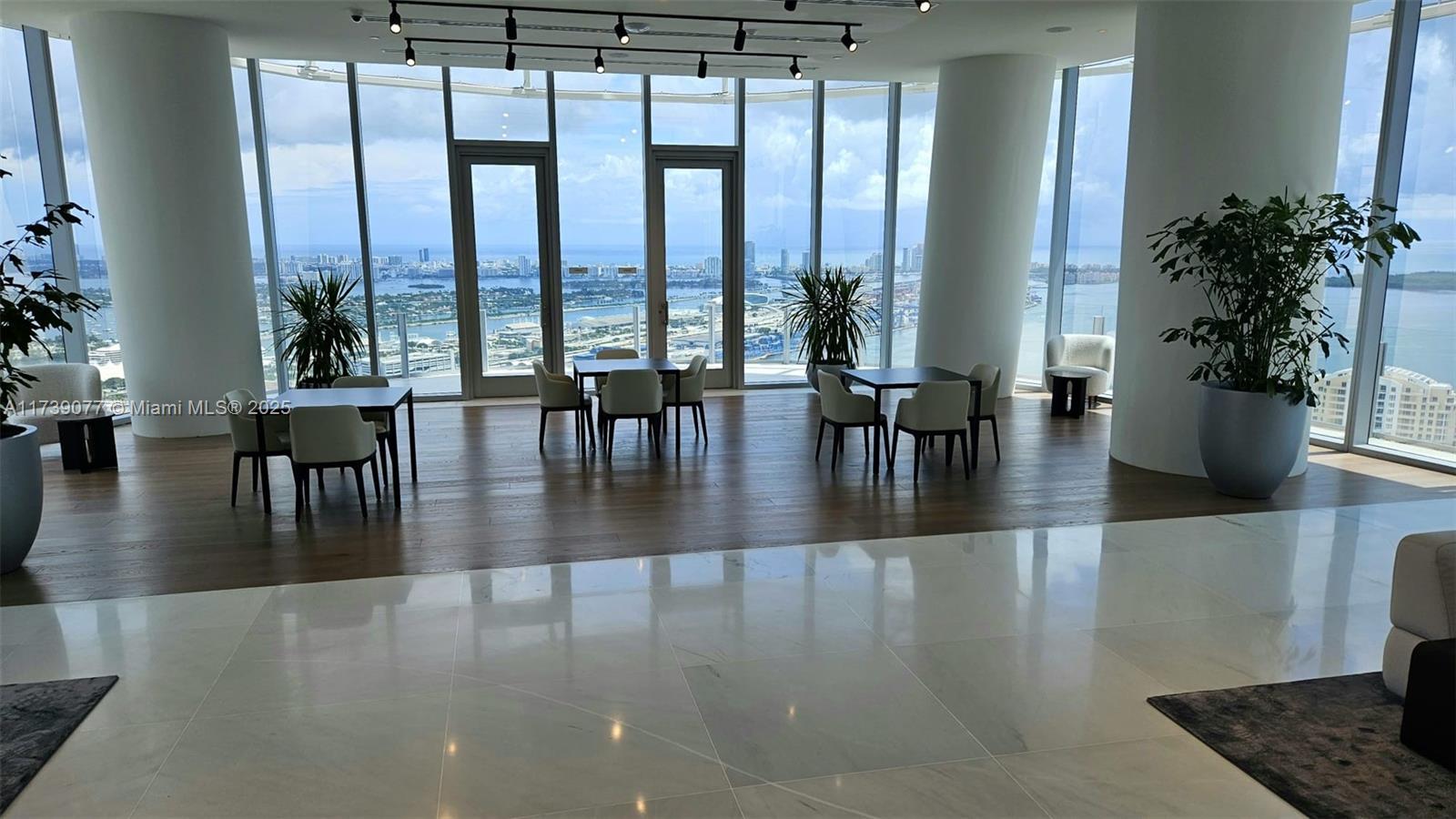 300 Biscayne blvd way # 2304