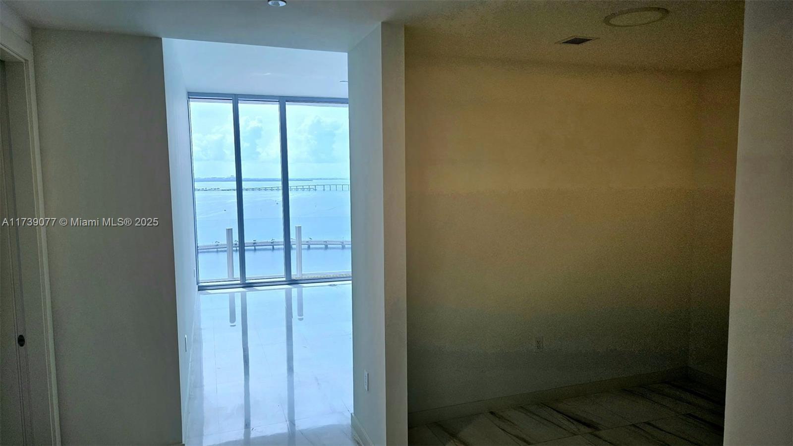 300 Biscayne blvd way # 2304