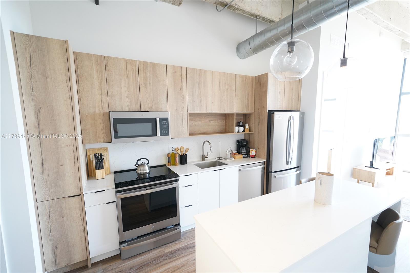 7920 NE 2nd Ave # 612