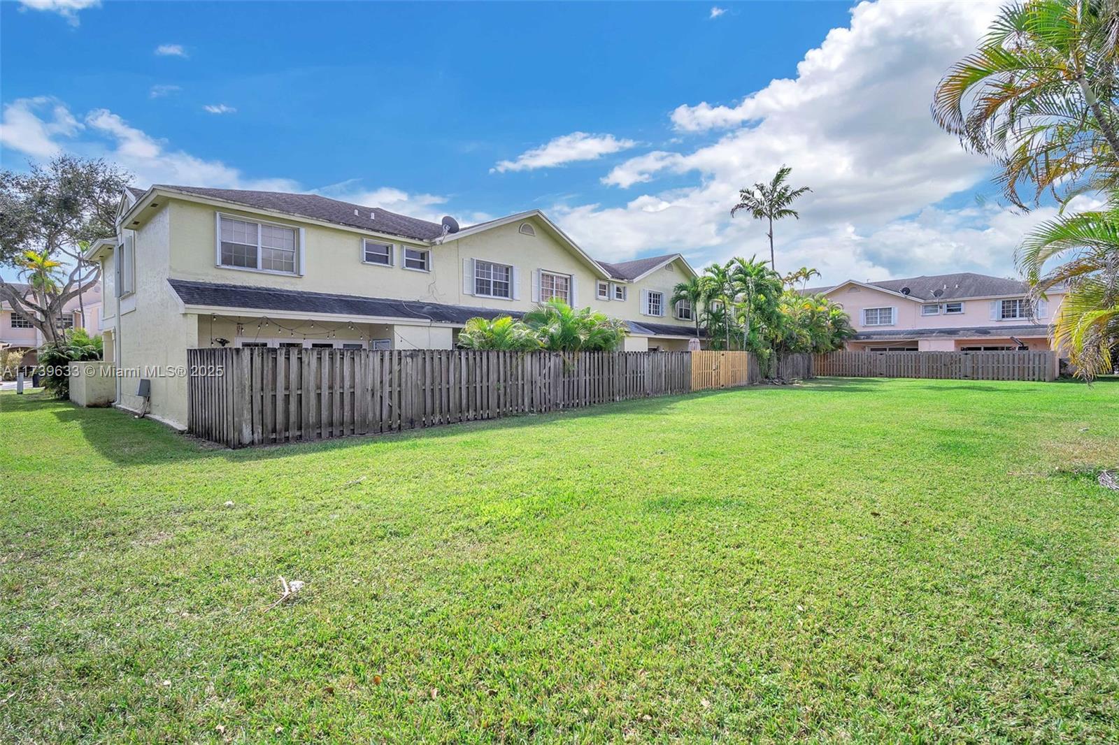 11859 SW 98th Ter