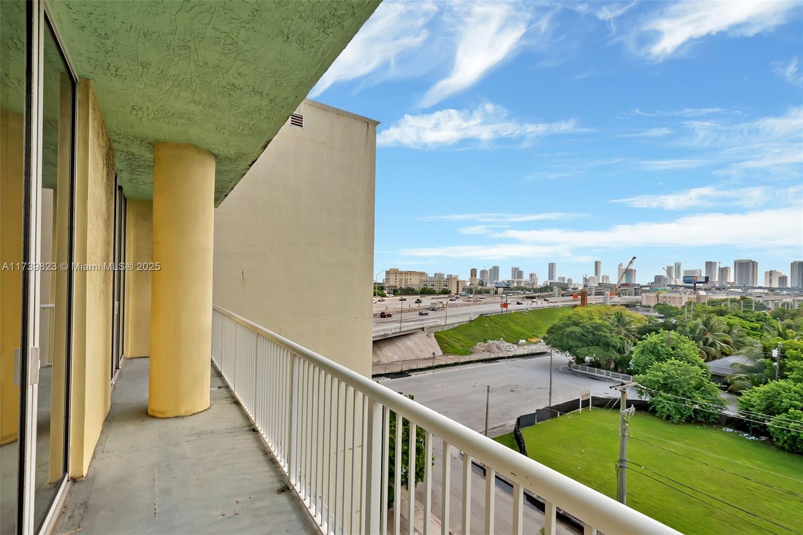 1350 NW 8th Ct # 6 Unit: E-6