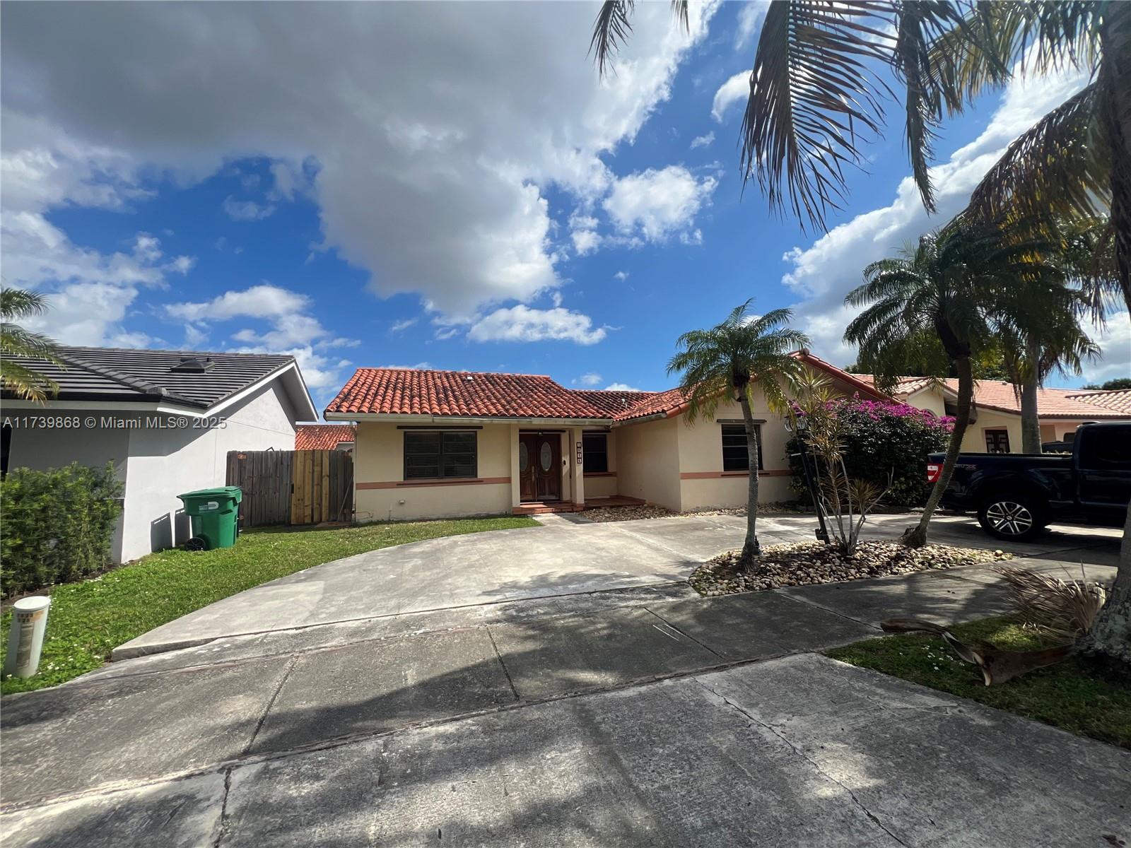 1035 NW 128th Ct