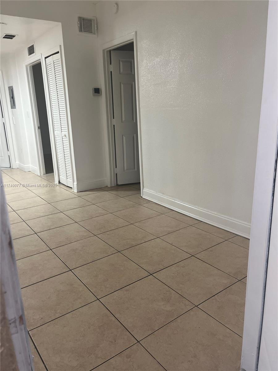 2185 NW 16TH TER 2185 NW 16TH TER # 6