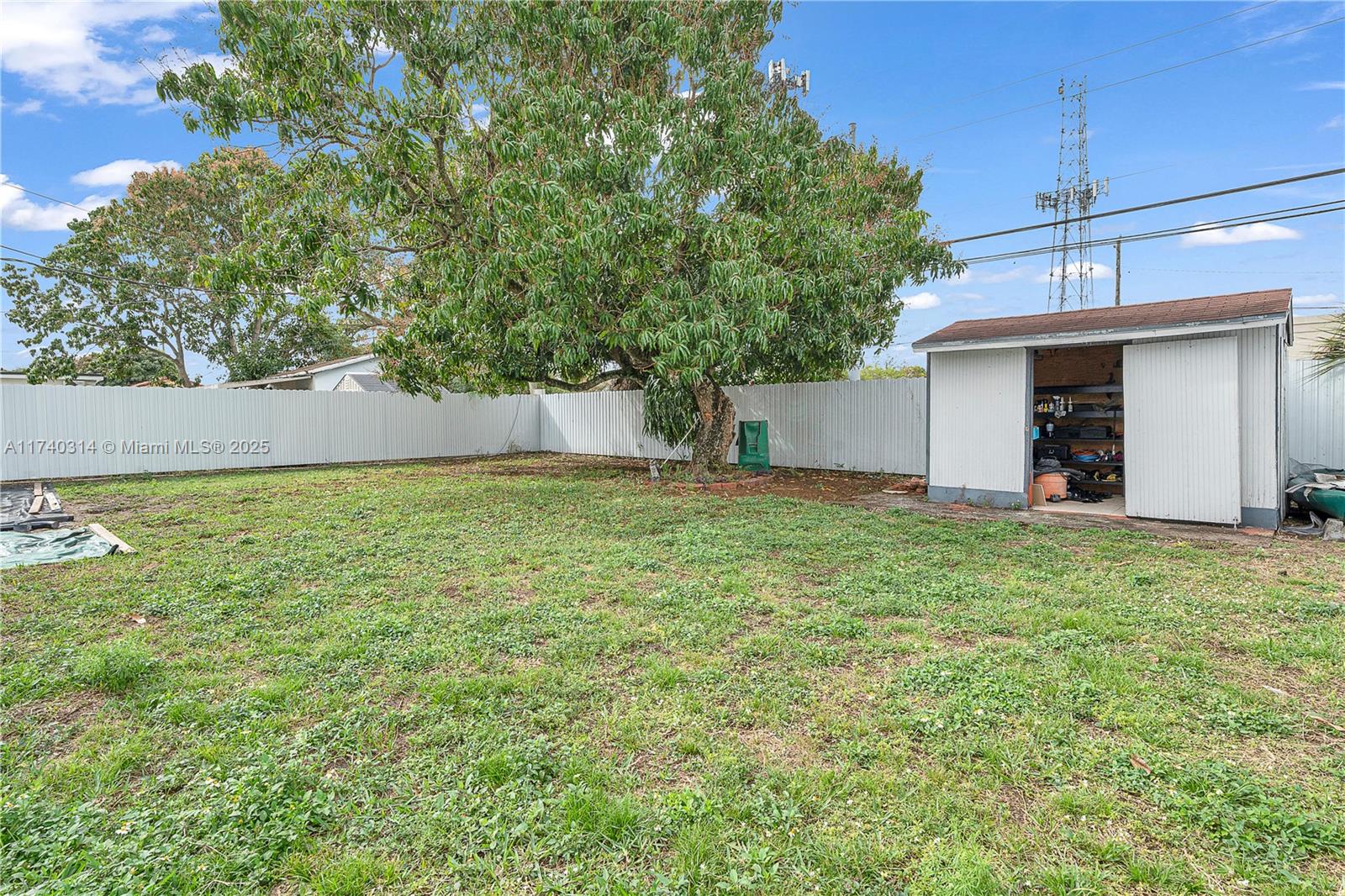 500 SW 69th Ave