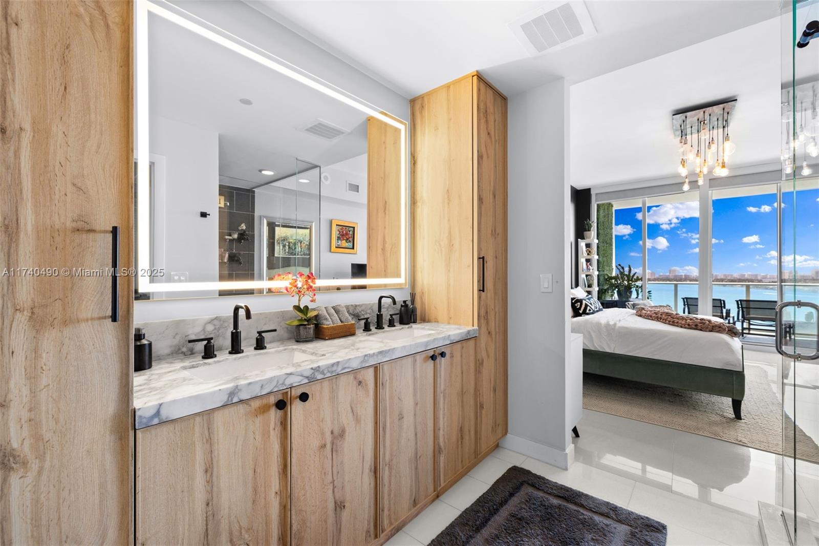 2020 N Bayshore Dr # 1708