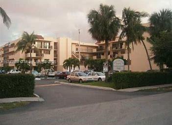 995 SW 84th Ave # 206