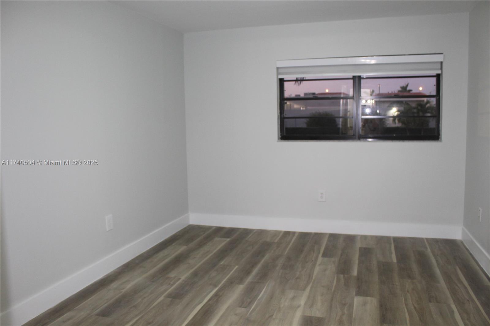 995 SW 84th Ave # 206