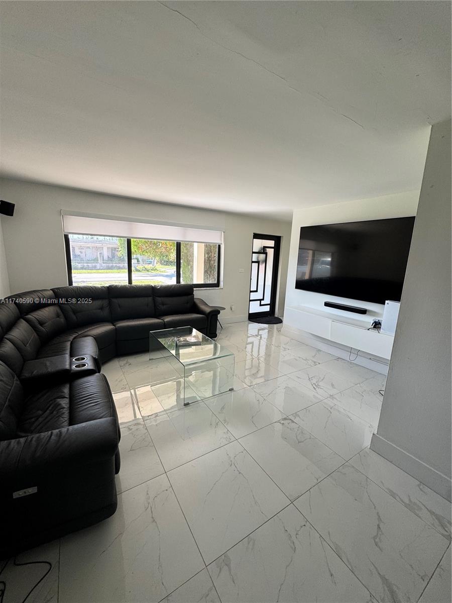 11225 SW 50th Ter