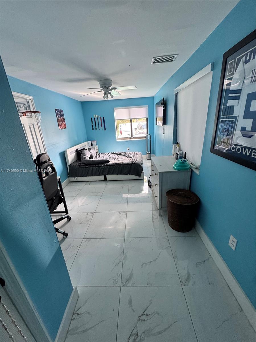 11225 SW 50th Ter