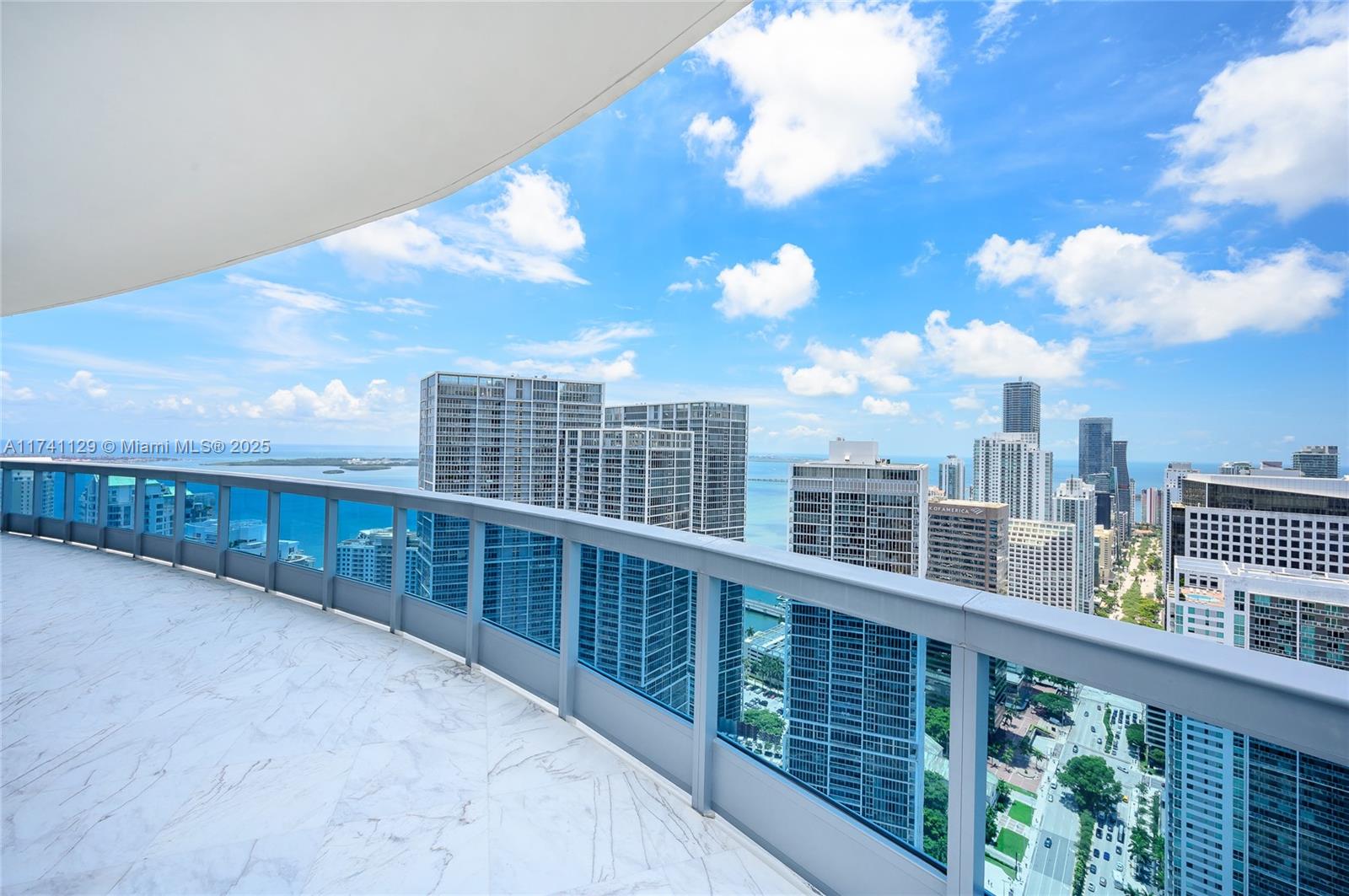 200 BISCAYNE BLVD WY # 5402