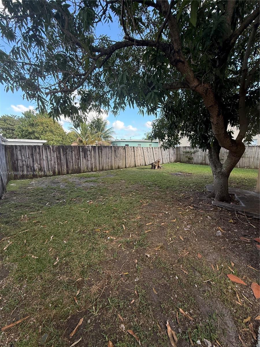 85 SW 30th Ave