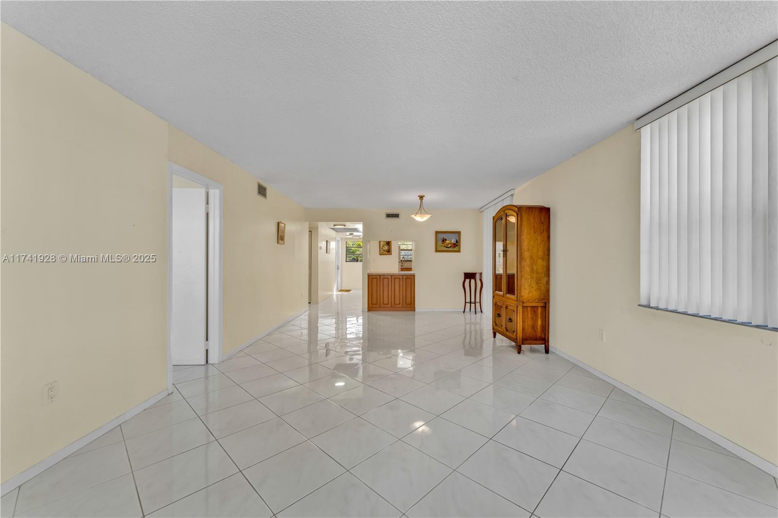 1100 Colony Point Cir # 214