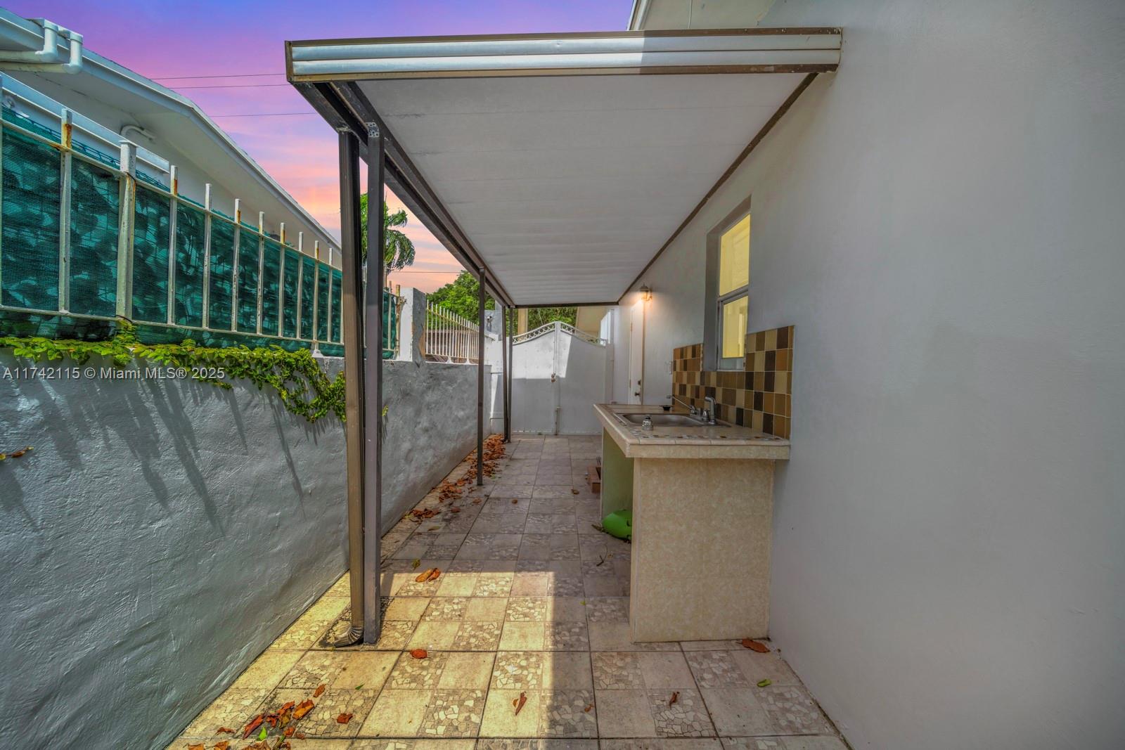 1780 SW 29th Ave