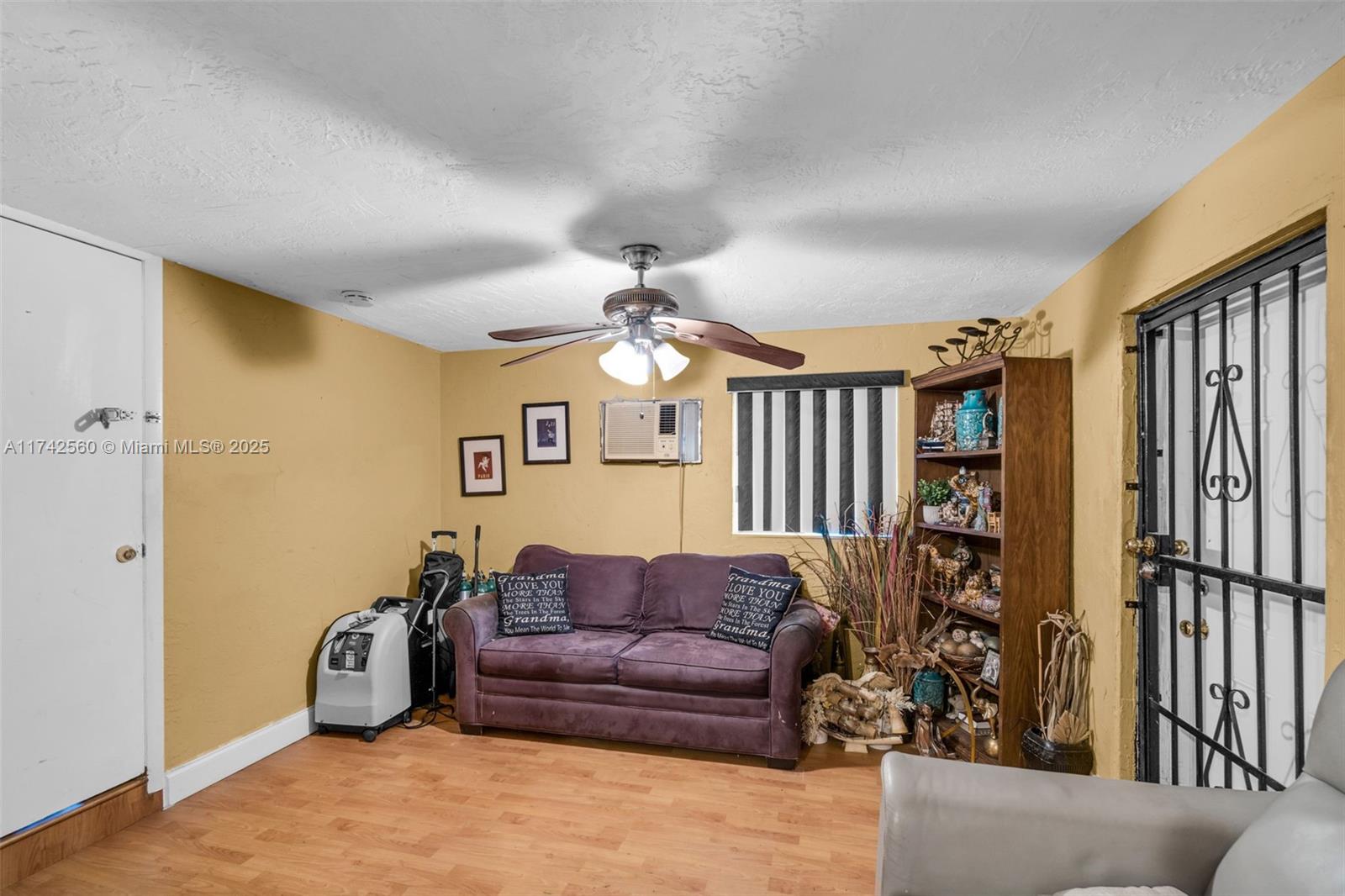 1542 NW 115th St