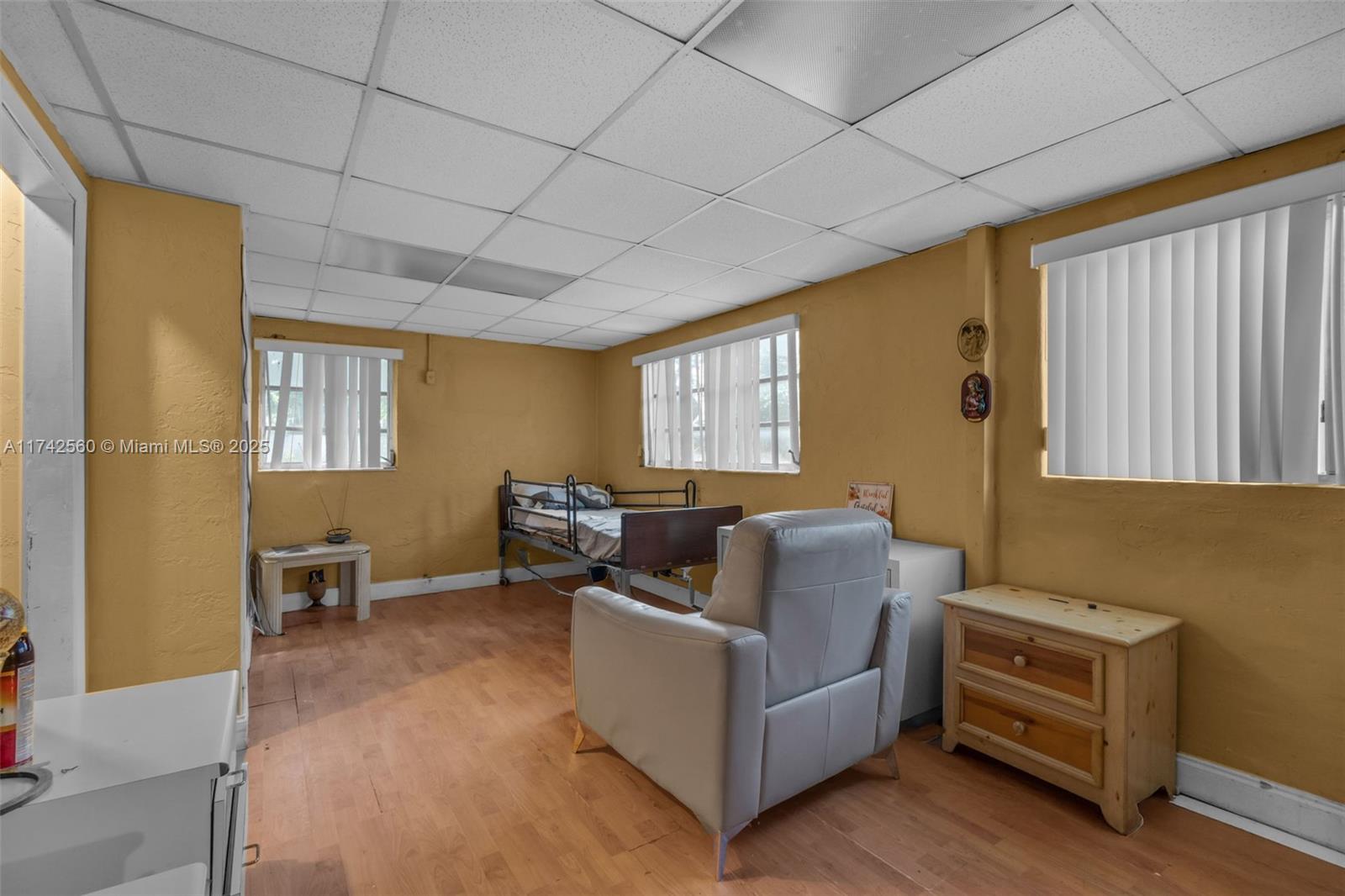 1542 NW 115th St