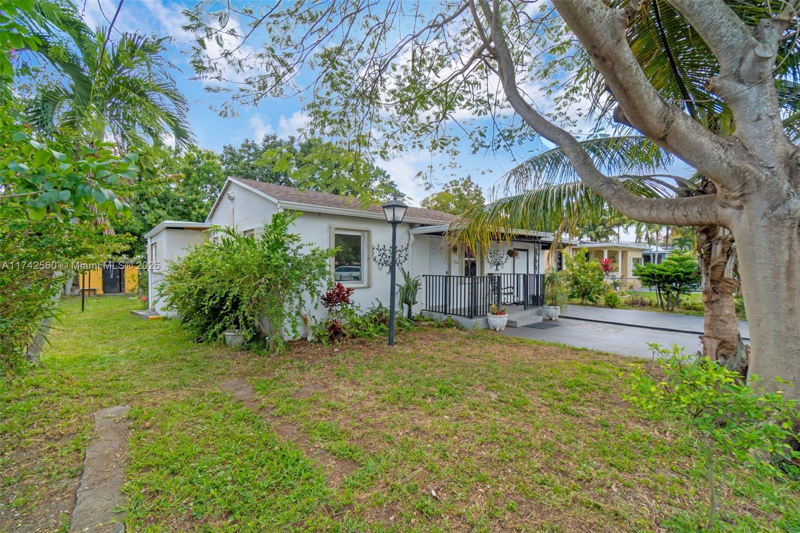 1542 NW 115th St