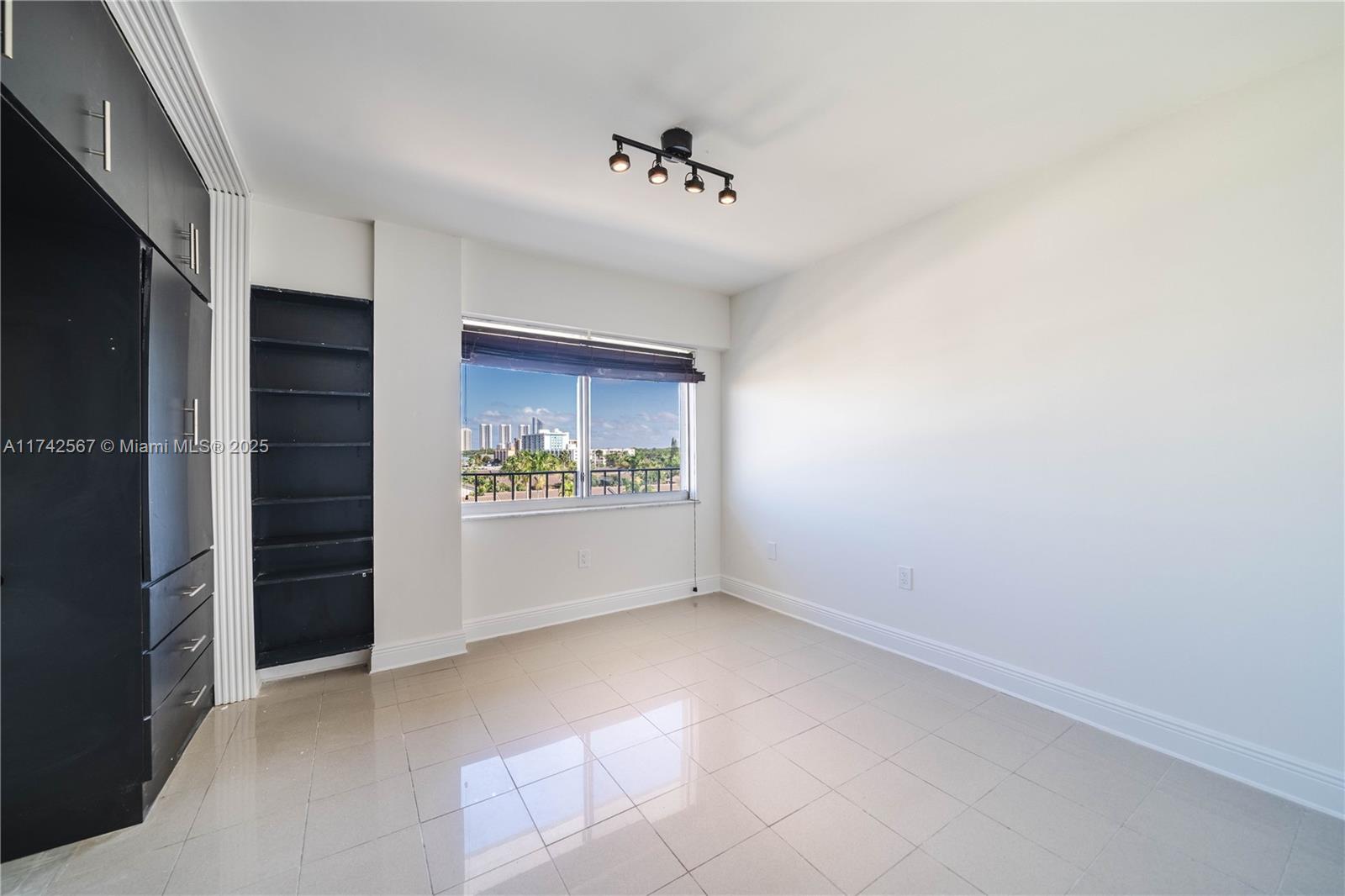 16508 NE 26th Ave # 603