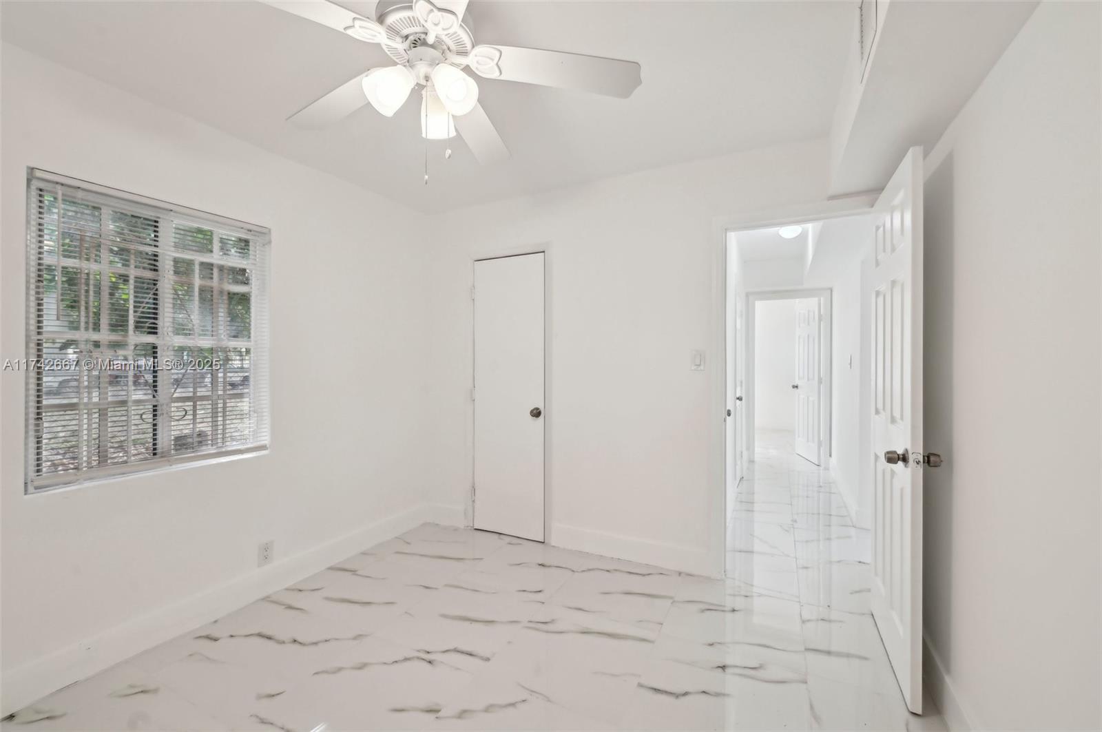 3061 NW 44th St