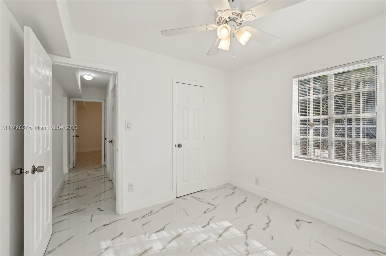 3061 NW 44th St