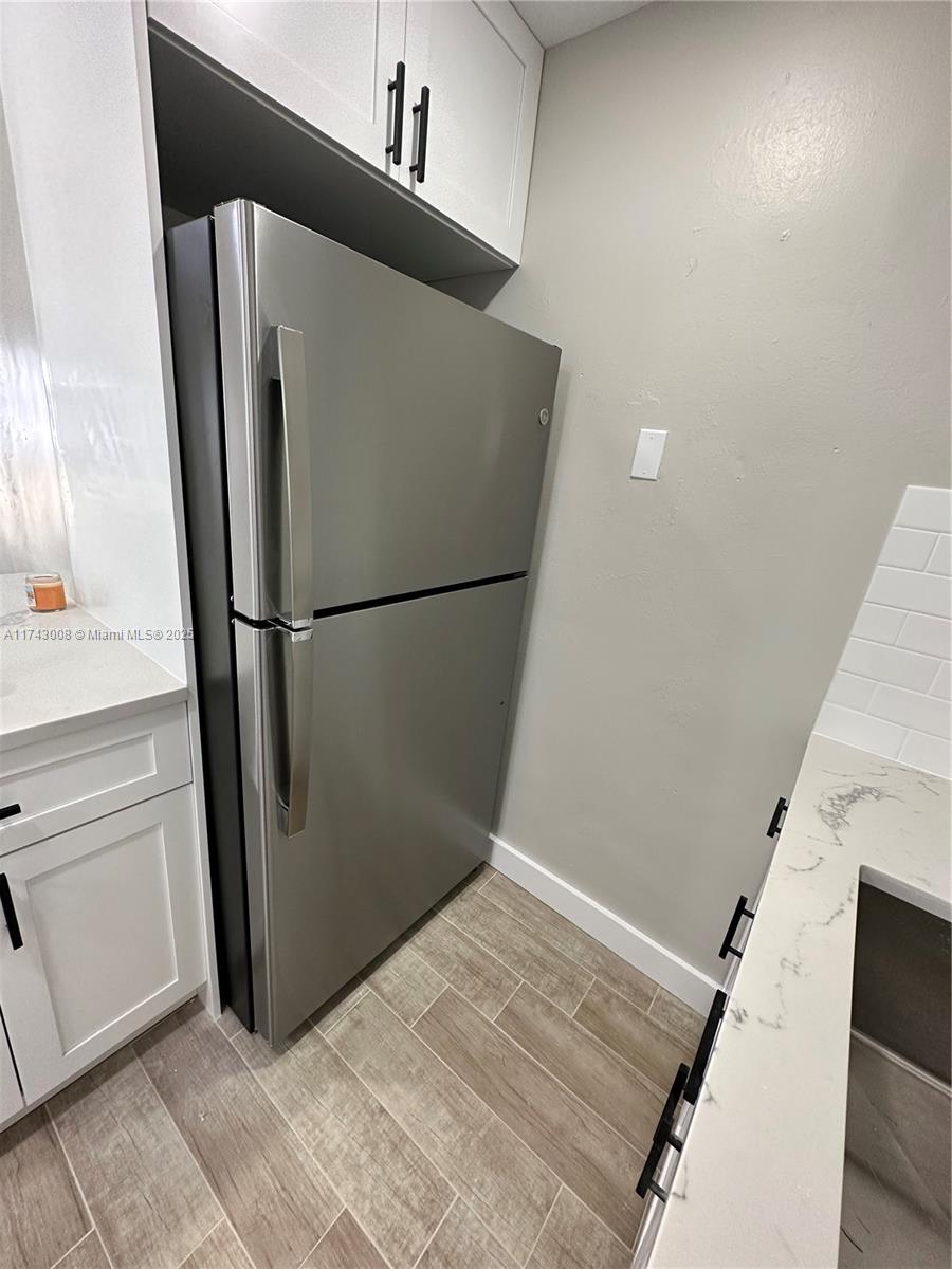 1530 SW 2nd St # 307