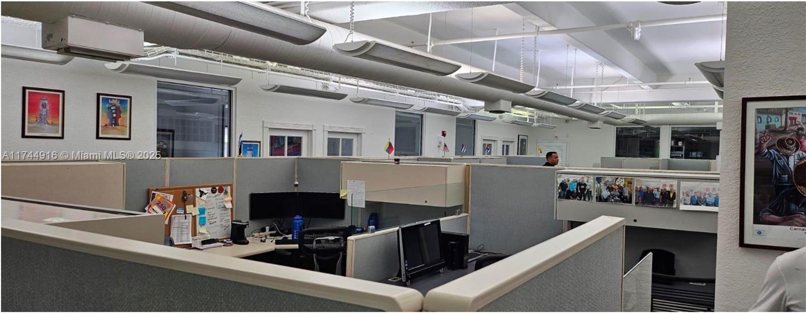 770 Ponce De Leon Blvd Unit: 2nd fl