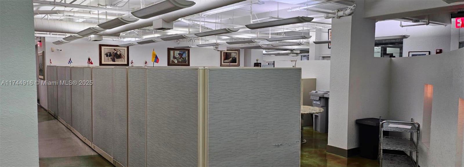 770 Ponce De Leon Blvd Unit: 2nd fl