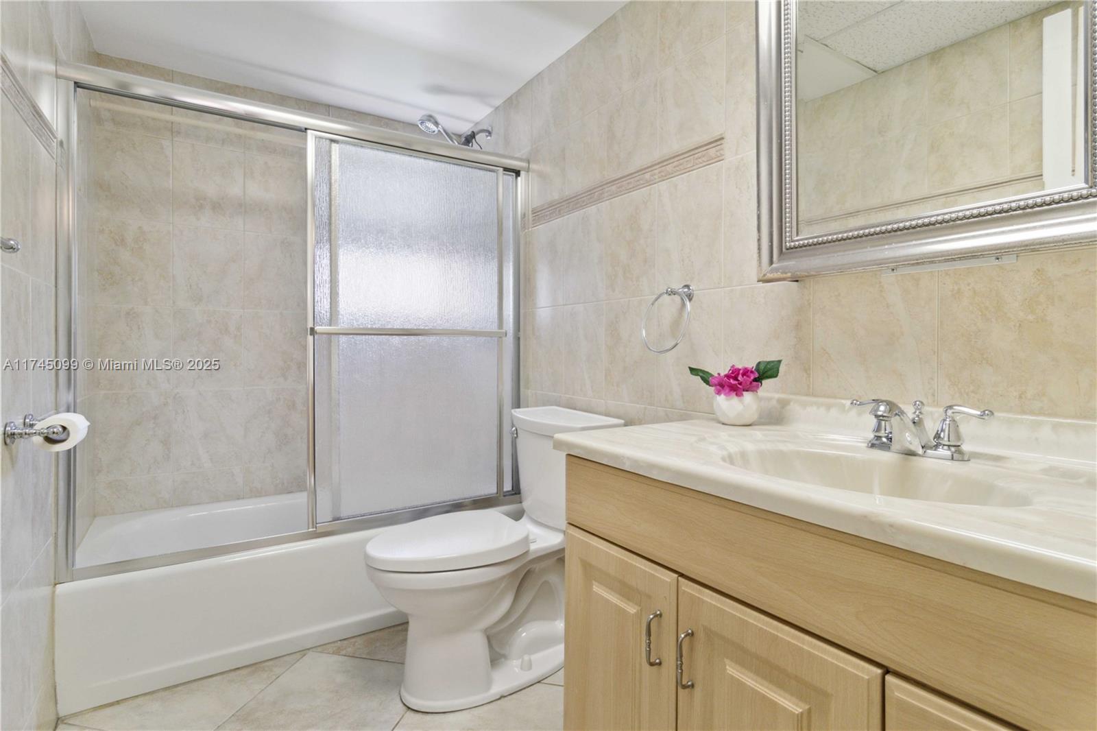 301 NE 14th Ave # 201