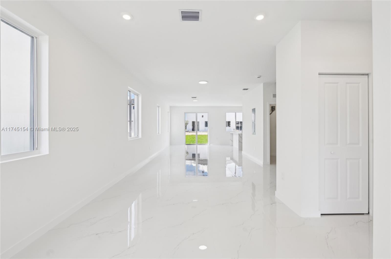 22451 SW 125 Ave