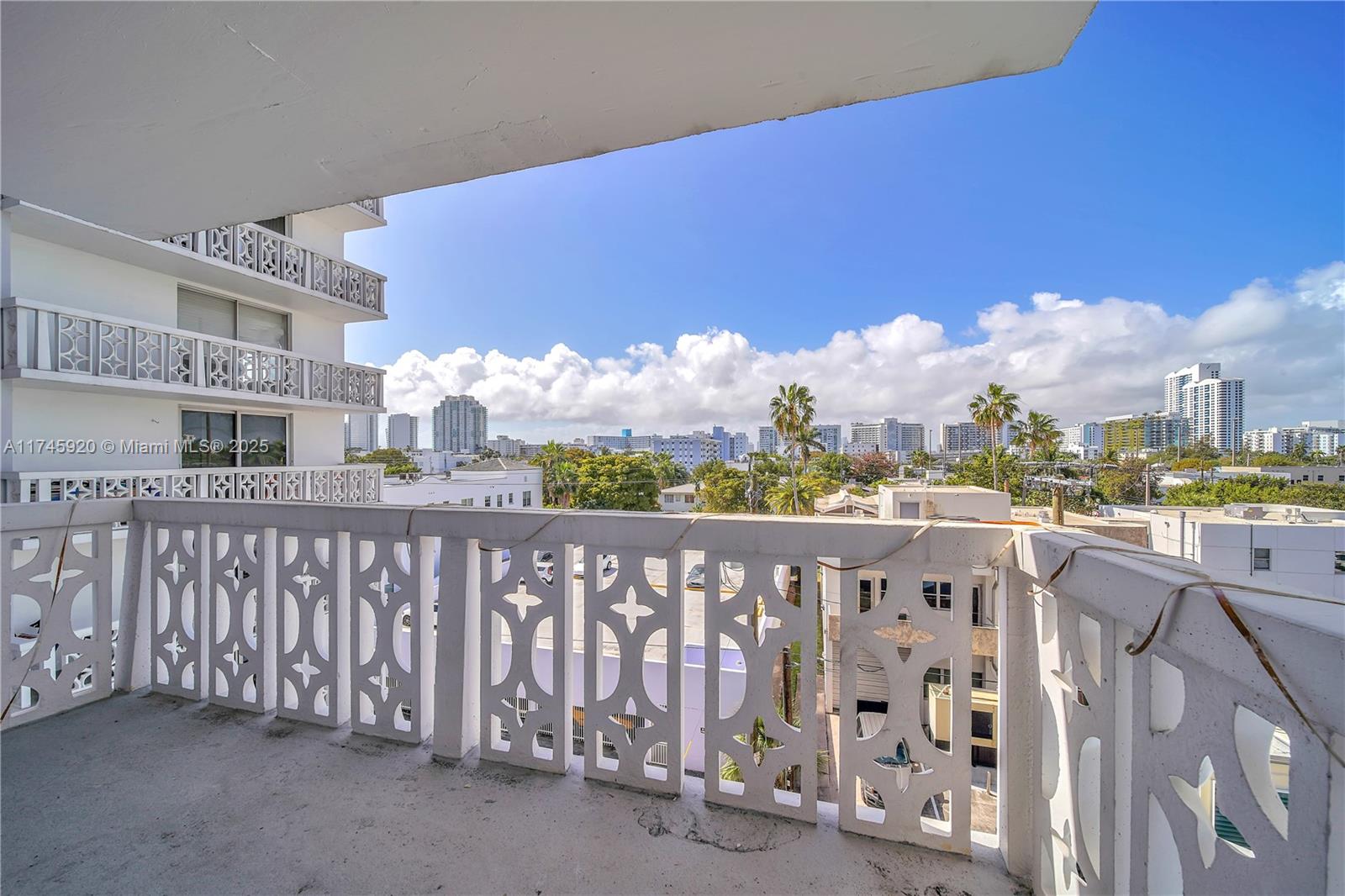 1020 Meridian Ave # 515