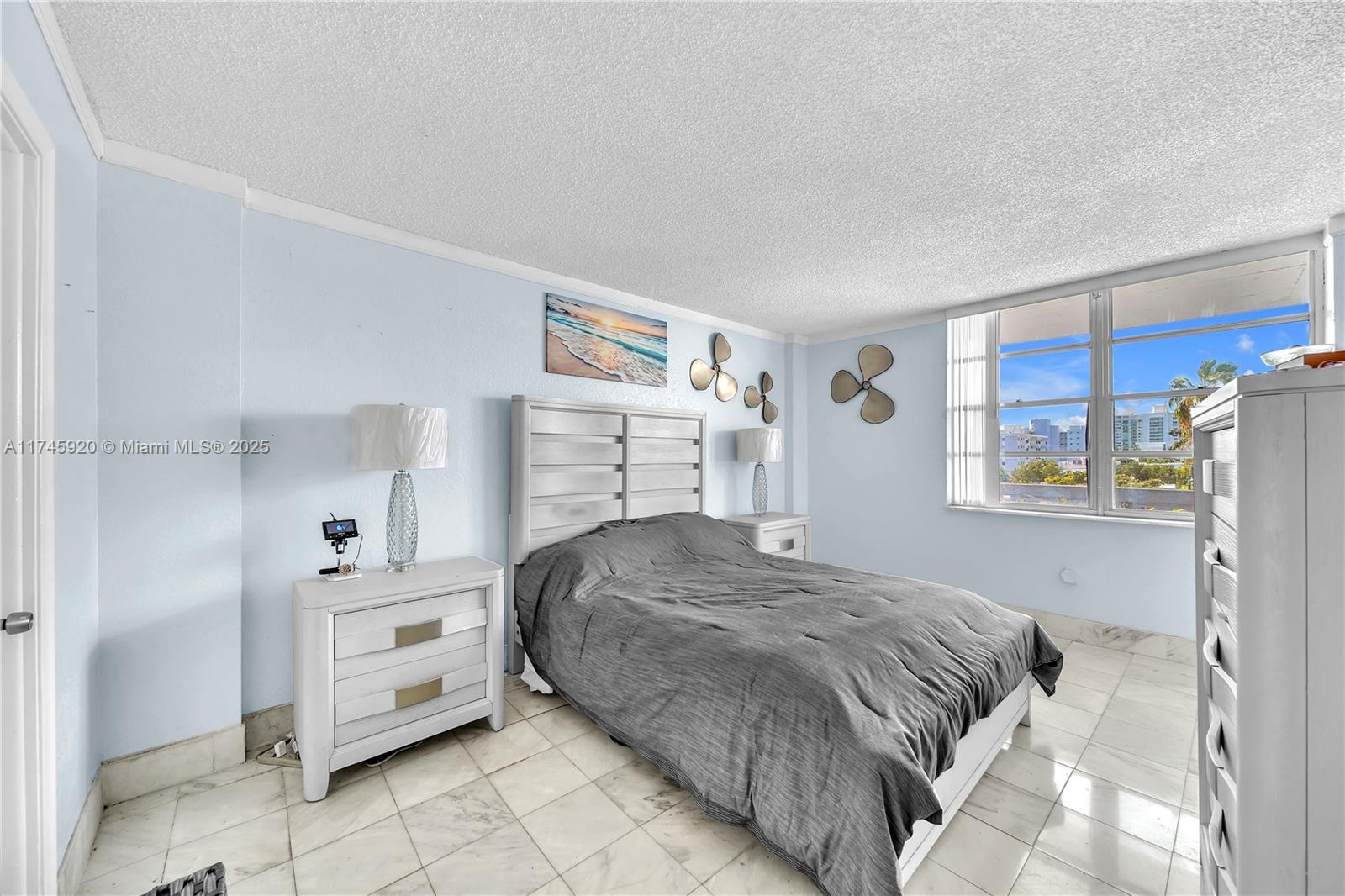 1020 Meridian Ave # 515