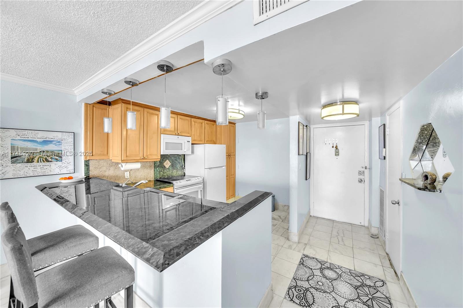 1020 Meridian Ave # 515