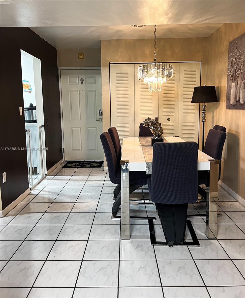 9440 Fontainebleau Blvd # 503