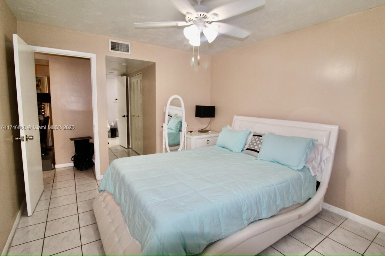 9440 Fontainebleau Blvd # 503