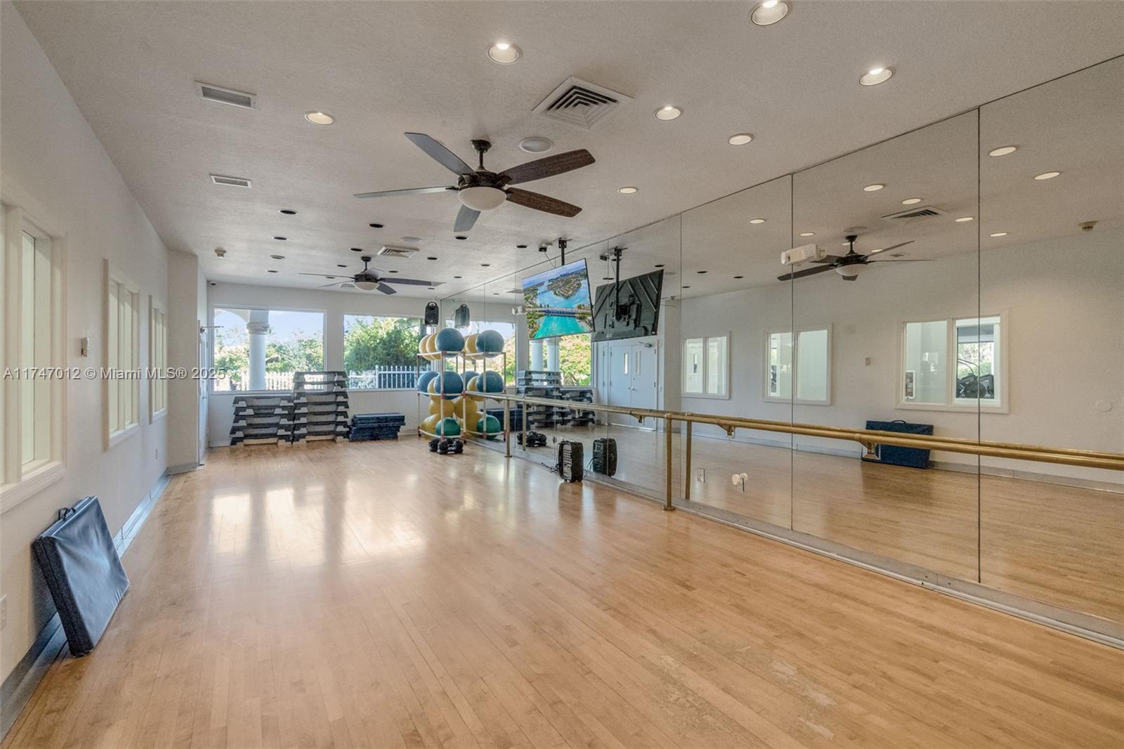 1976 NW 169th Ave