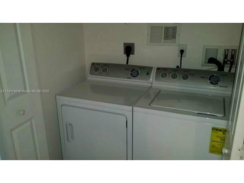 10800 NW 88th Ter # 102