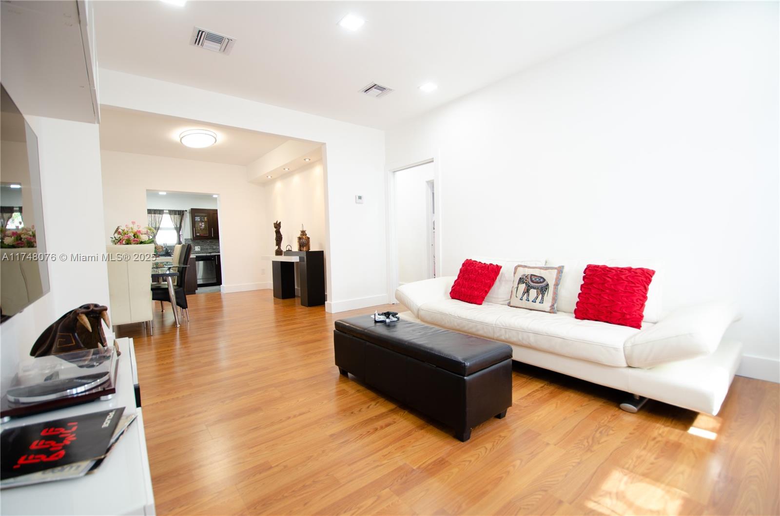 8671 N Miami Ave # 0