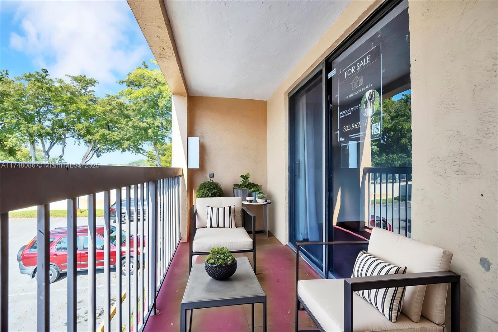 18224 Mediterranean Blvd # 17, Hialeah Unit: 5-17