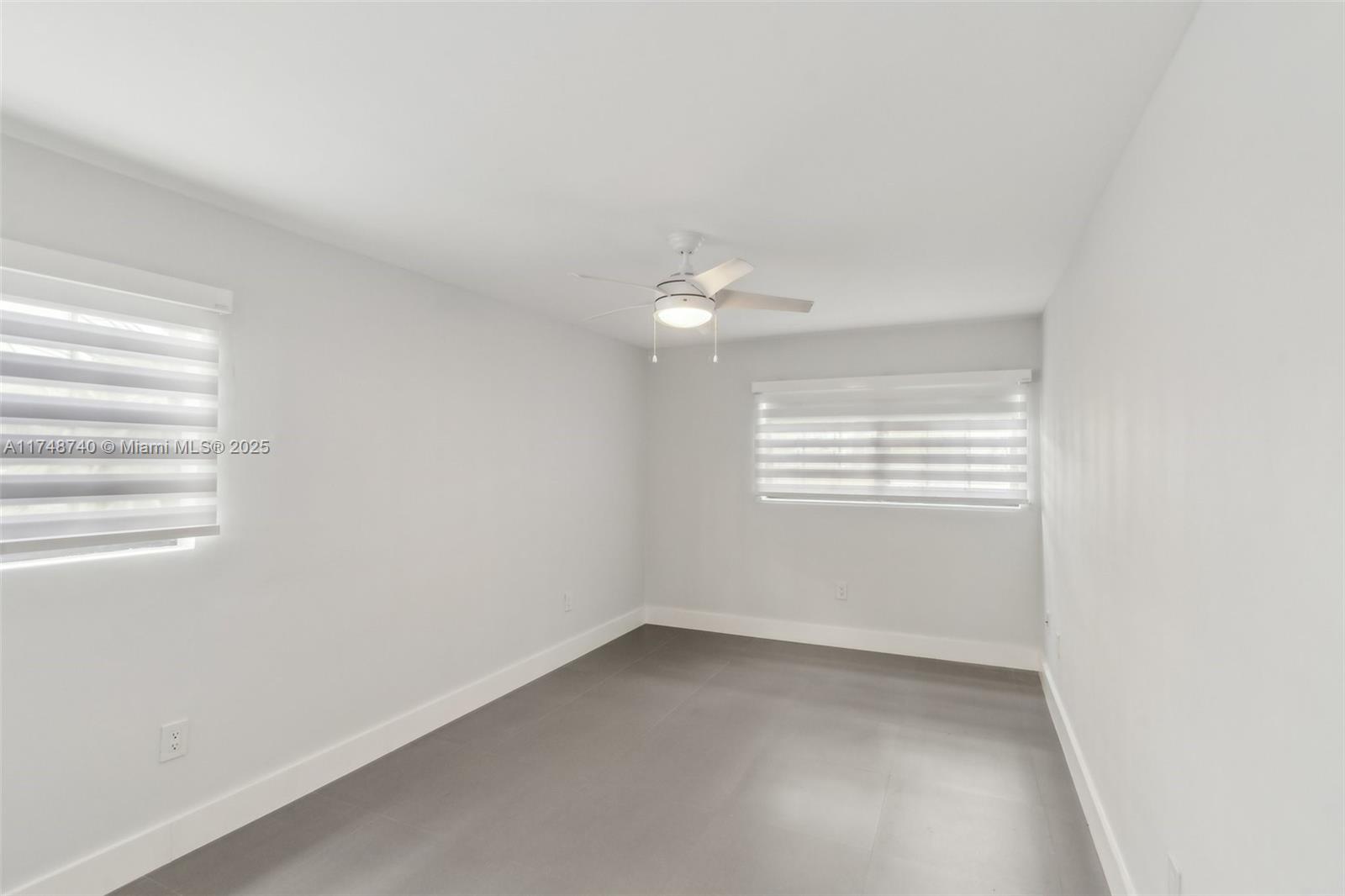 827 NE 199th St # 108