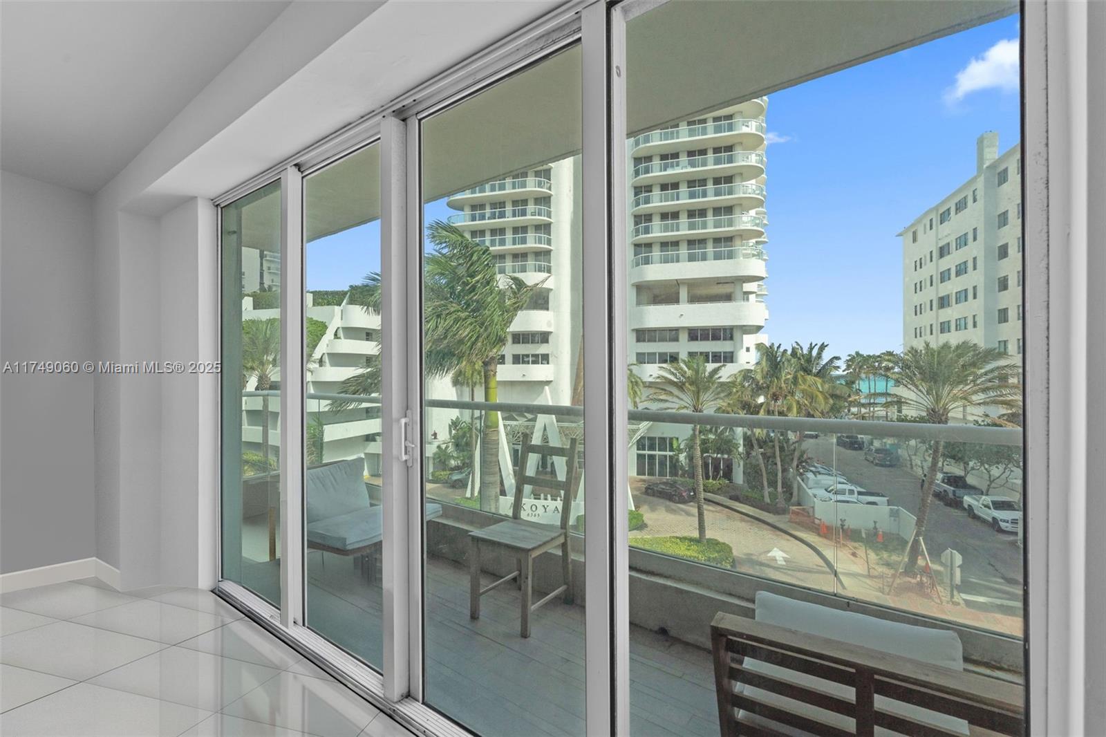 6362 Collins Ave # 402