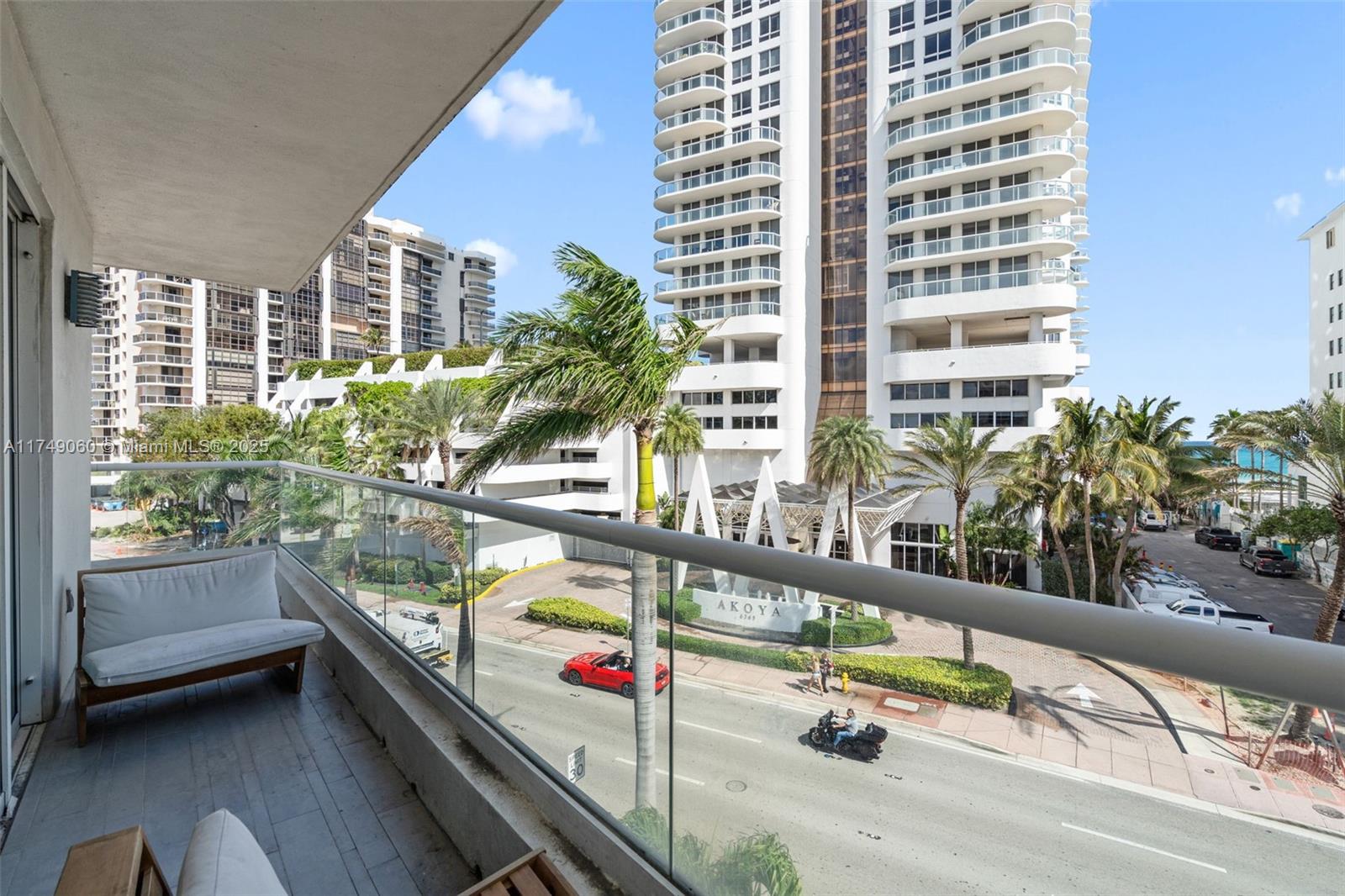 6362 Collins Ave # 402
