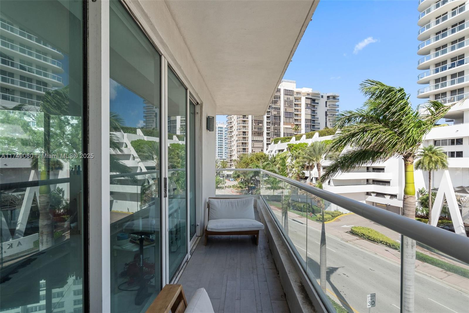 6362 Collins Ave # 402