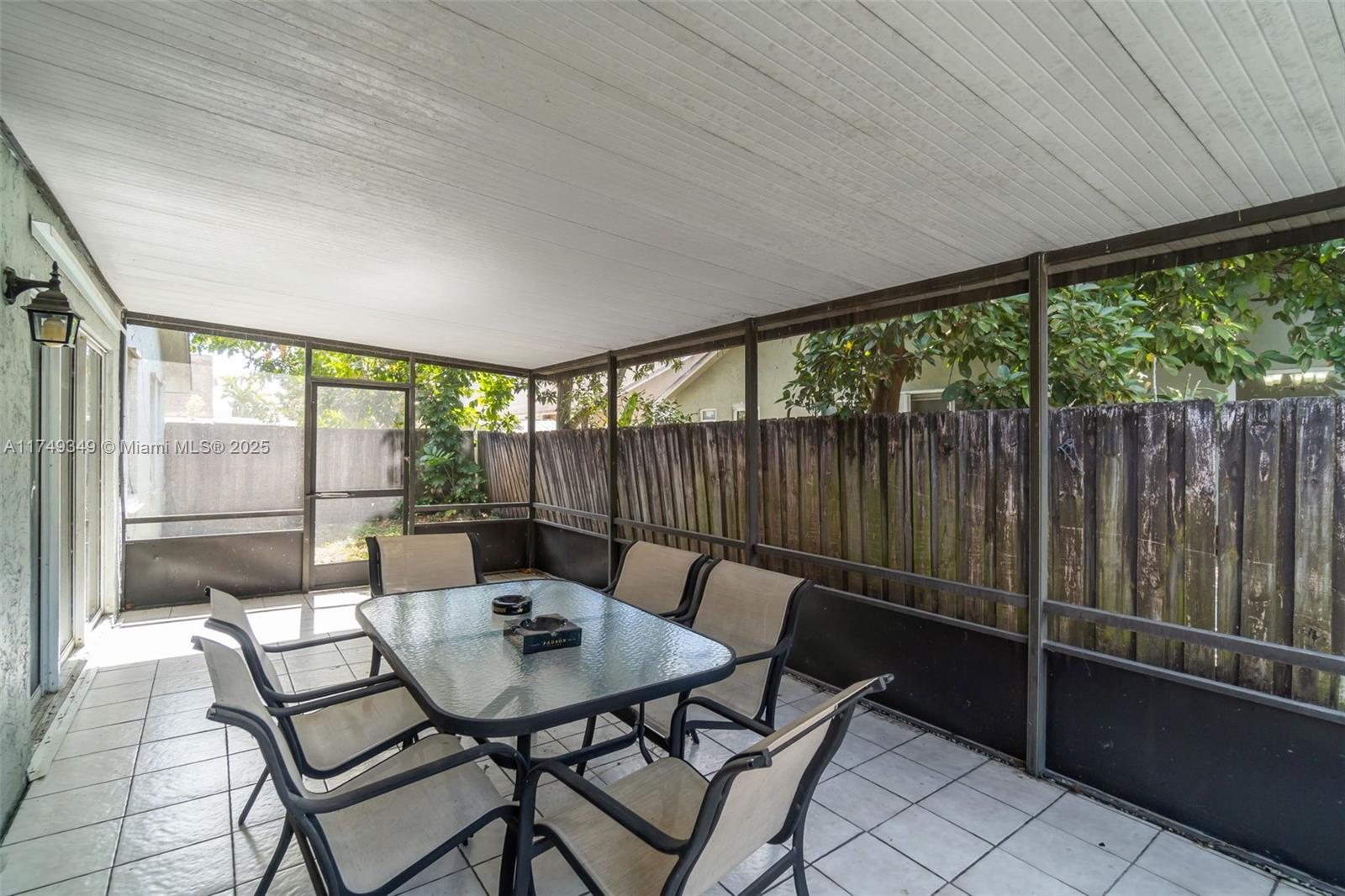 19060 NW 77th Ct