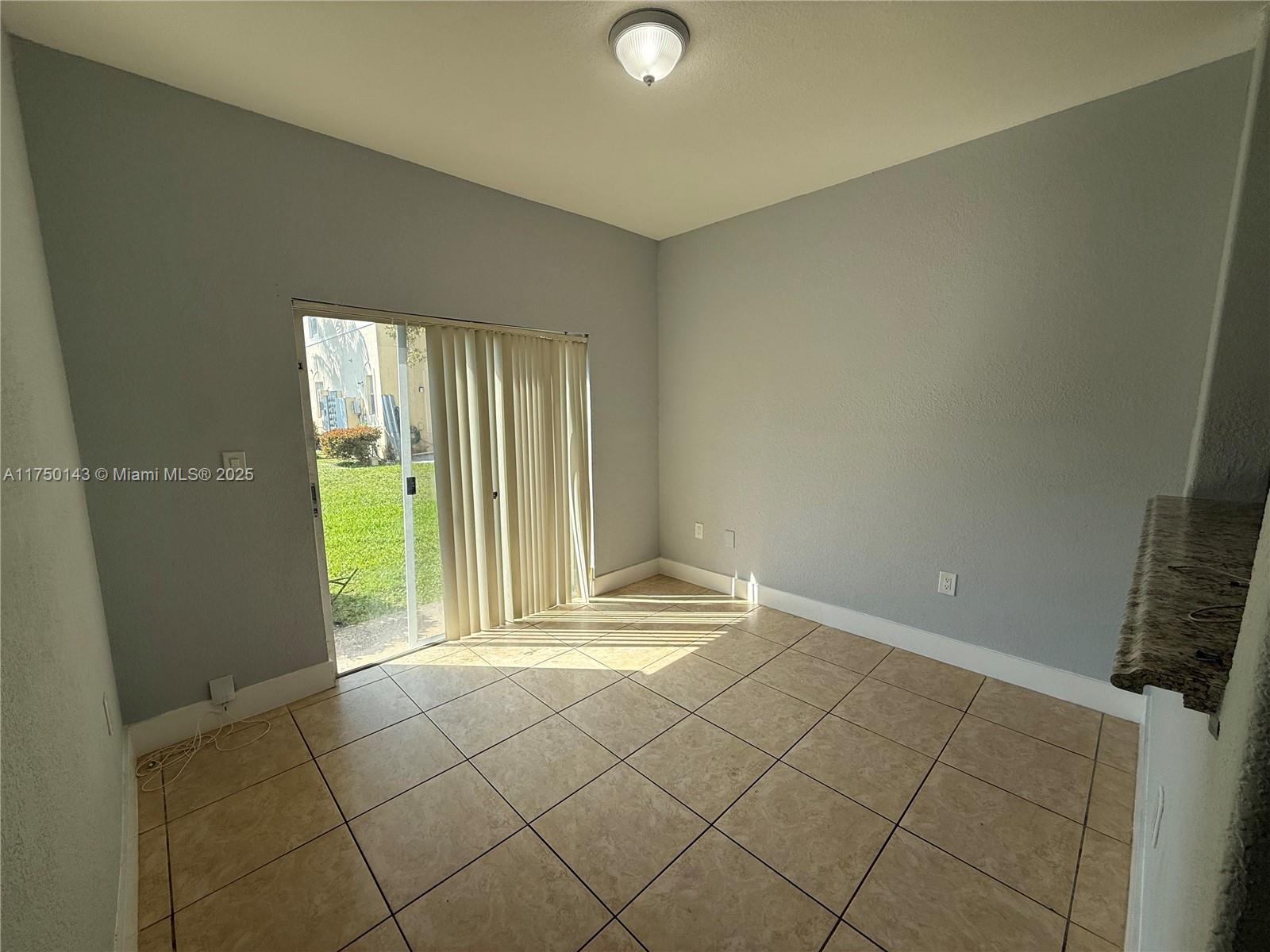 1568 SE 26th St # 101