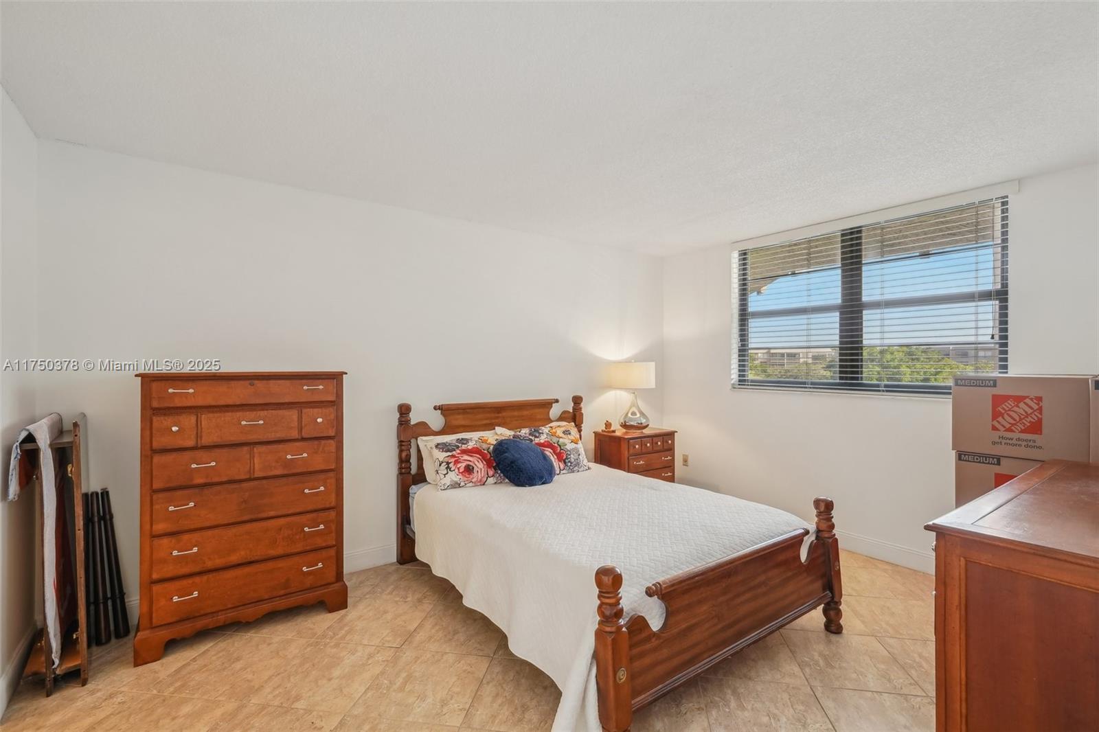 900 Colony Point Cir # 408