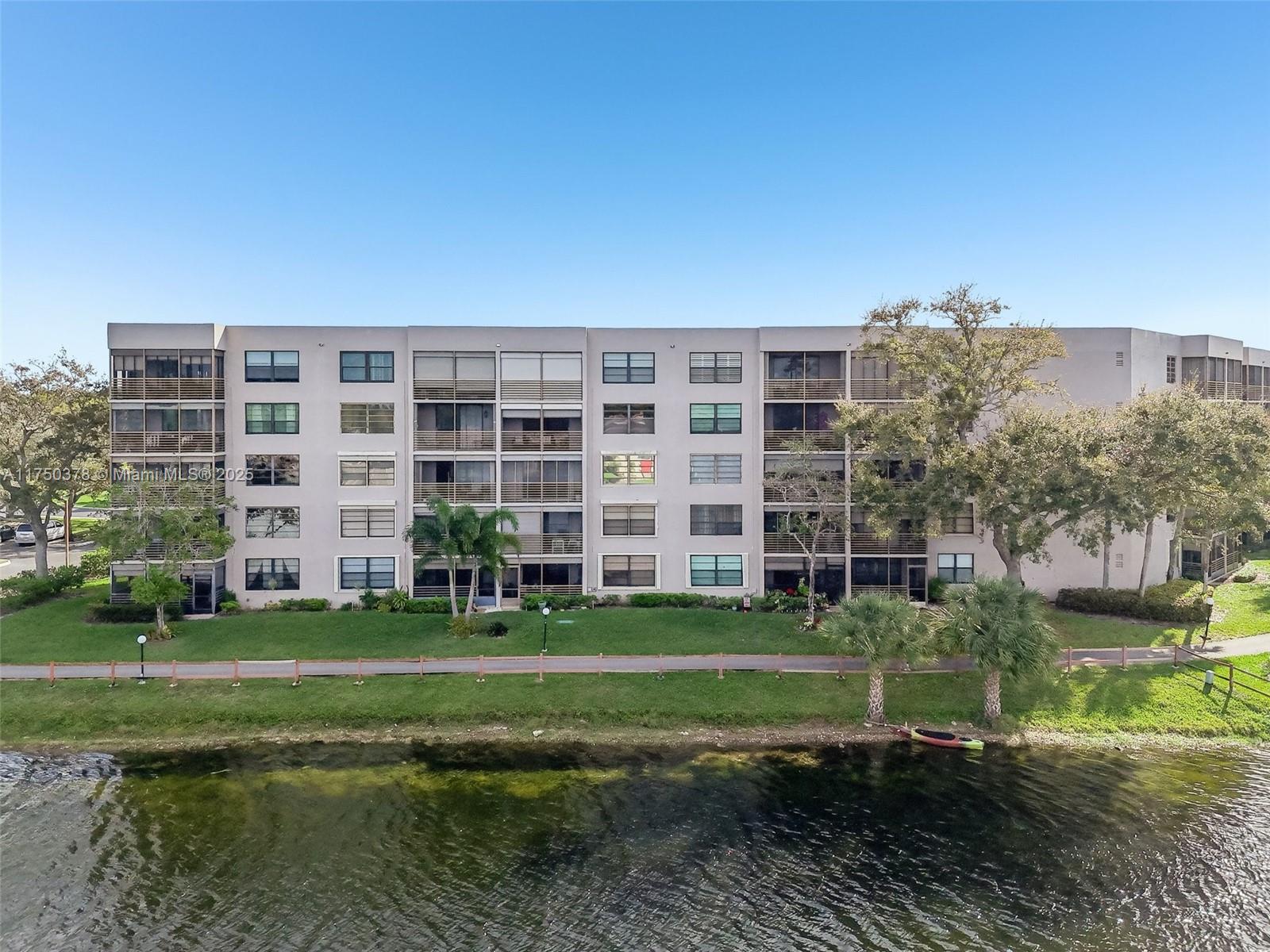 900 Colony Point Cir # 408