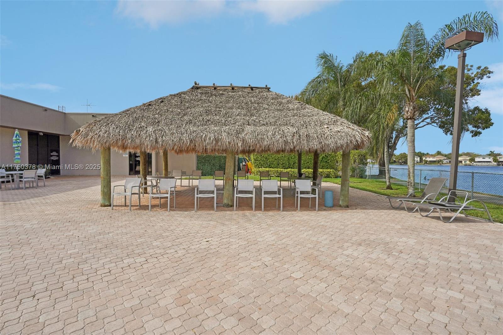900 Colony Point Cir # 408