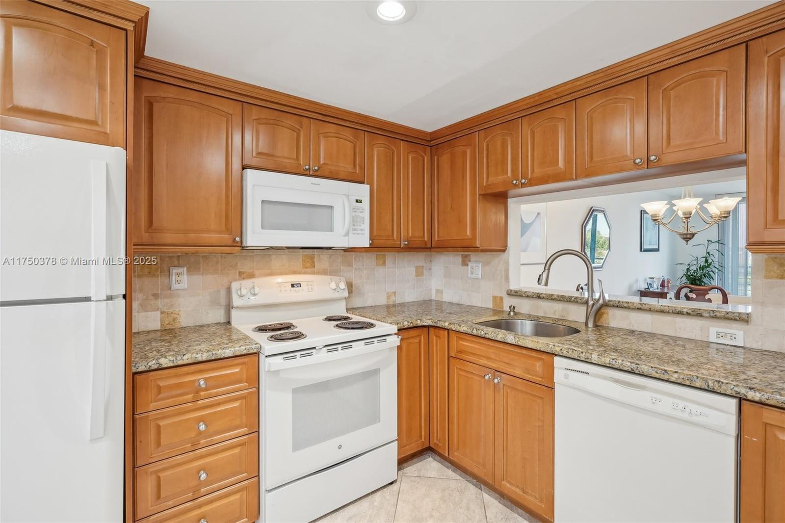 900 Colony Point Cir # 408