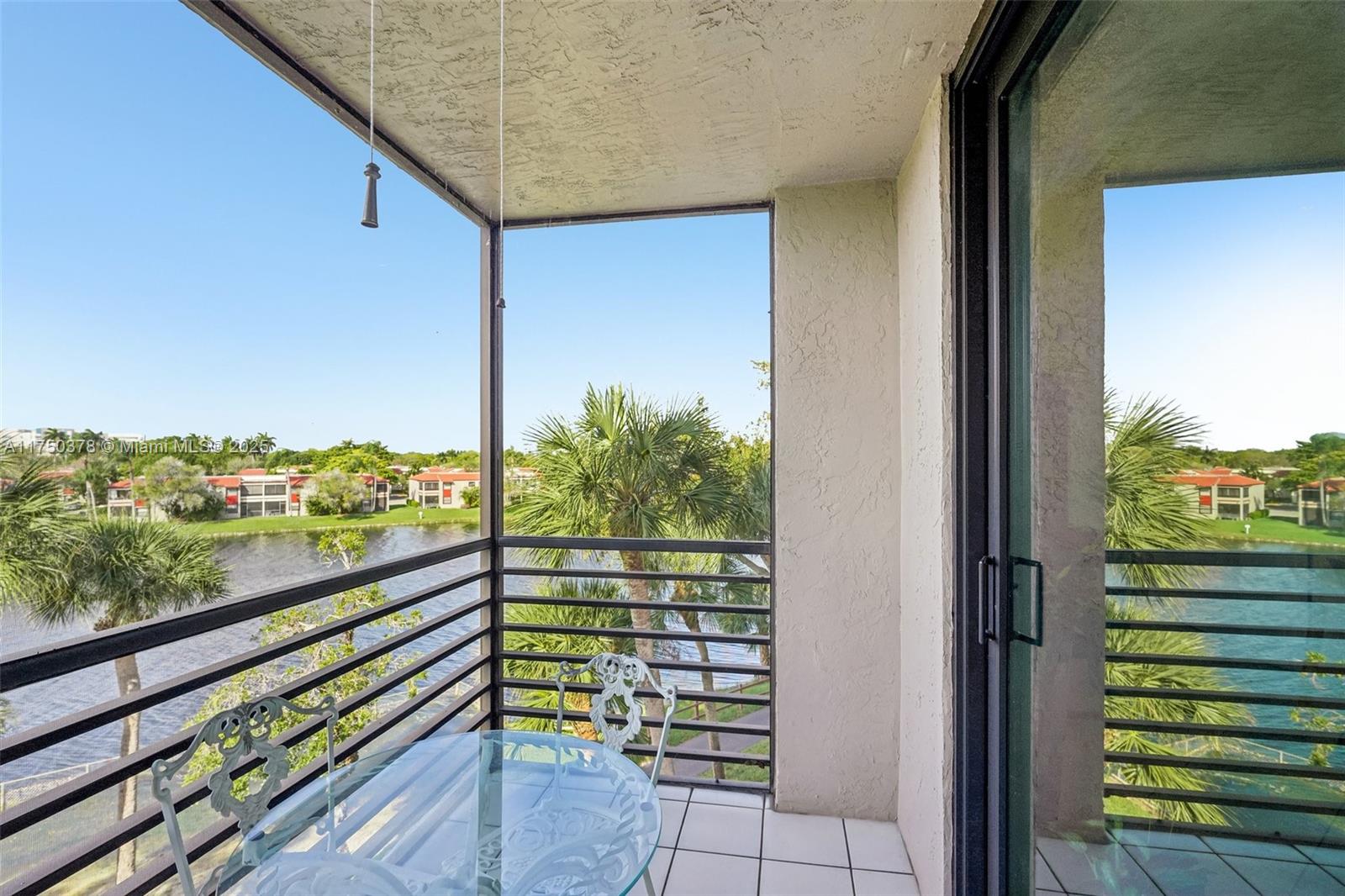 900 Colony Point Cir # 408