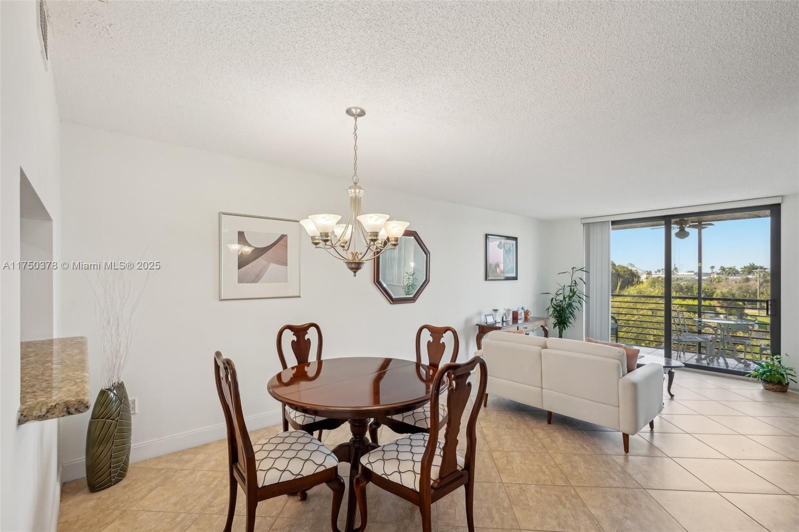 900 Colony Point Cir # 408